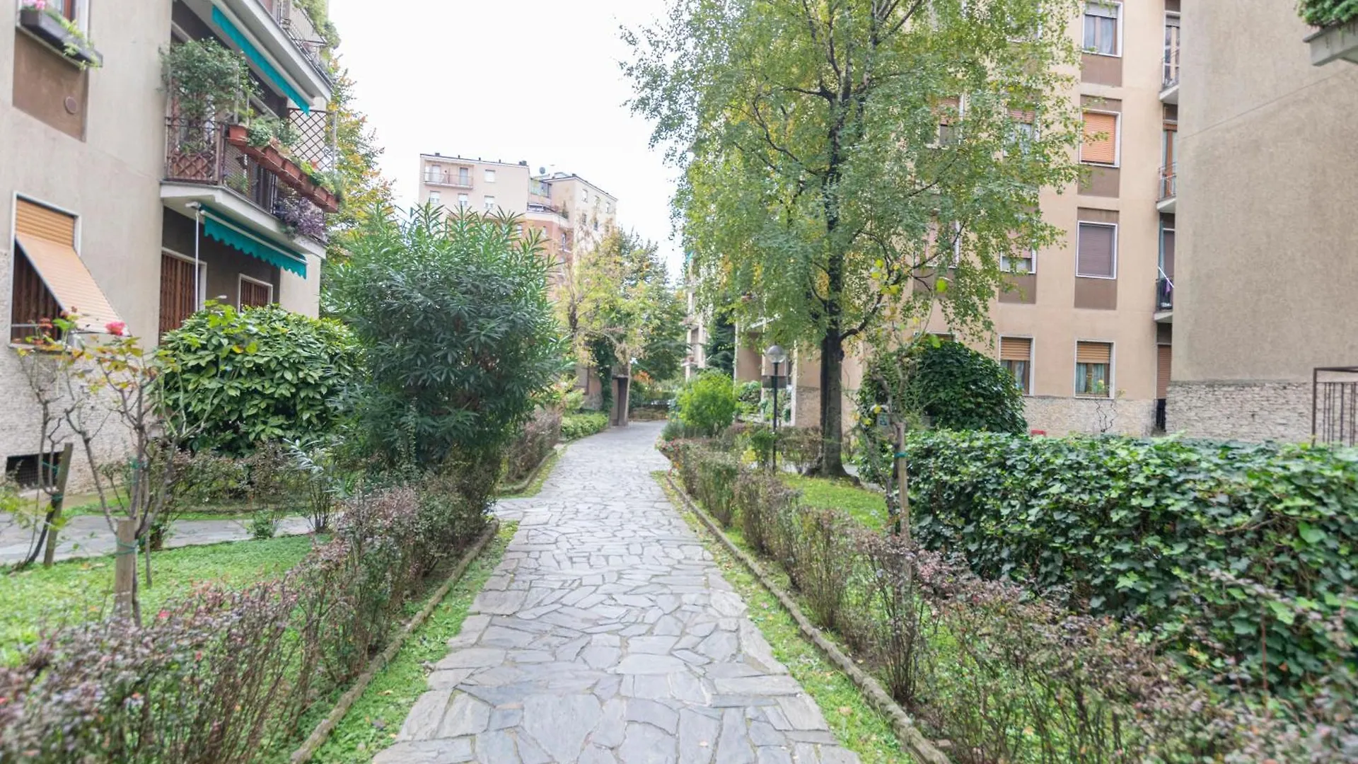 Luxury Apartment - Valassina 45 ميلان 0*,