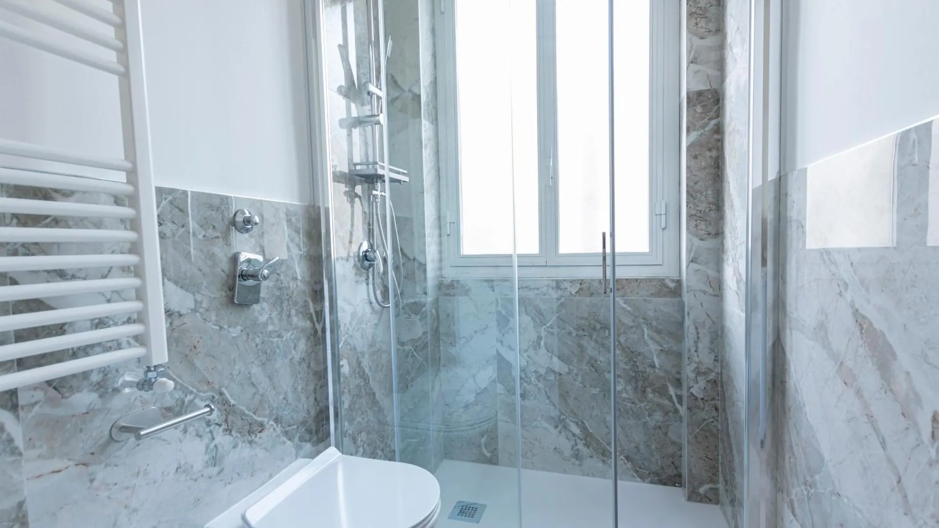 Luxury Apartment - Valassina 45 ميلان