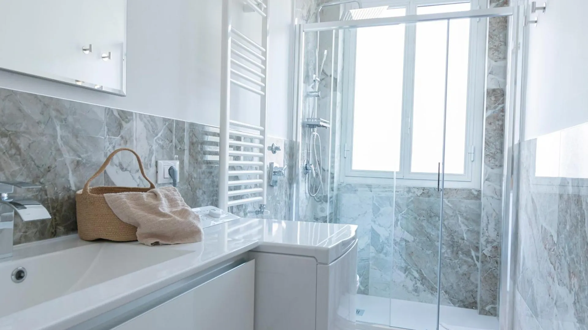 Luxury Apartment - Valassina 45 ميلان